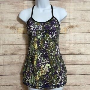 Lululemon Power Y Tank!!